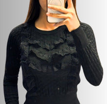 Kép betöltése a galériamegjelenítőbe: 56028 MENDY csipkés felső
