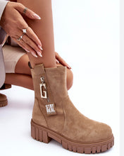 Kép betöltése a galériamegjelenítőbe: SZ101 STAY művelúr bakancs
