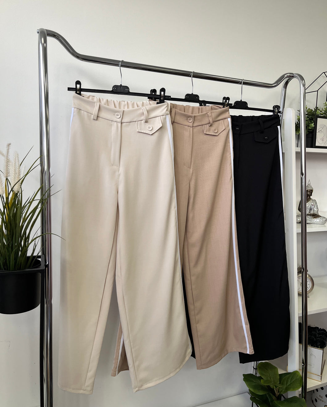 246008 HELGA oldalt csíkos nadrág