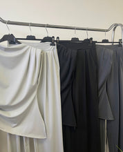 Kép betöltése a galériamegjelenítőbe: 39622 KAREN nadrág + felső szett
