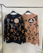 Kép betöltése a galériamegjelenítőbe: 085 VICTORIA mintás pulóver
