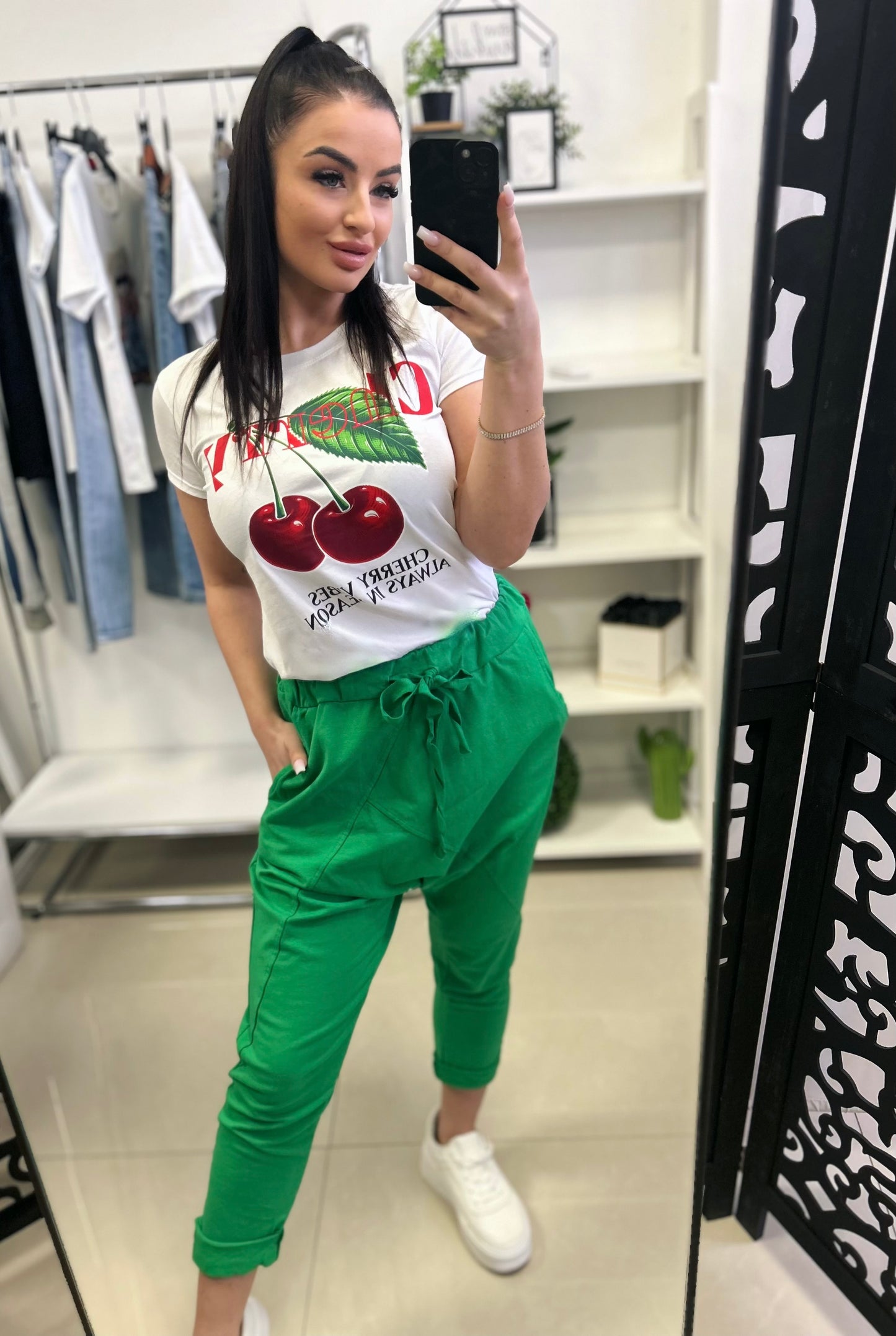 2415 CHERRY VIBES pamut póló
