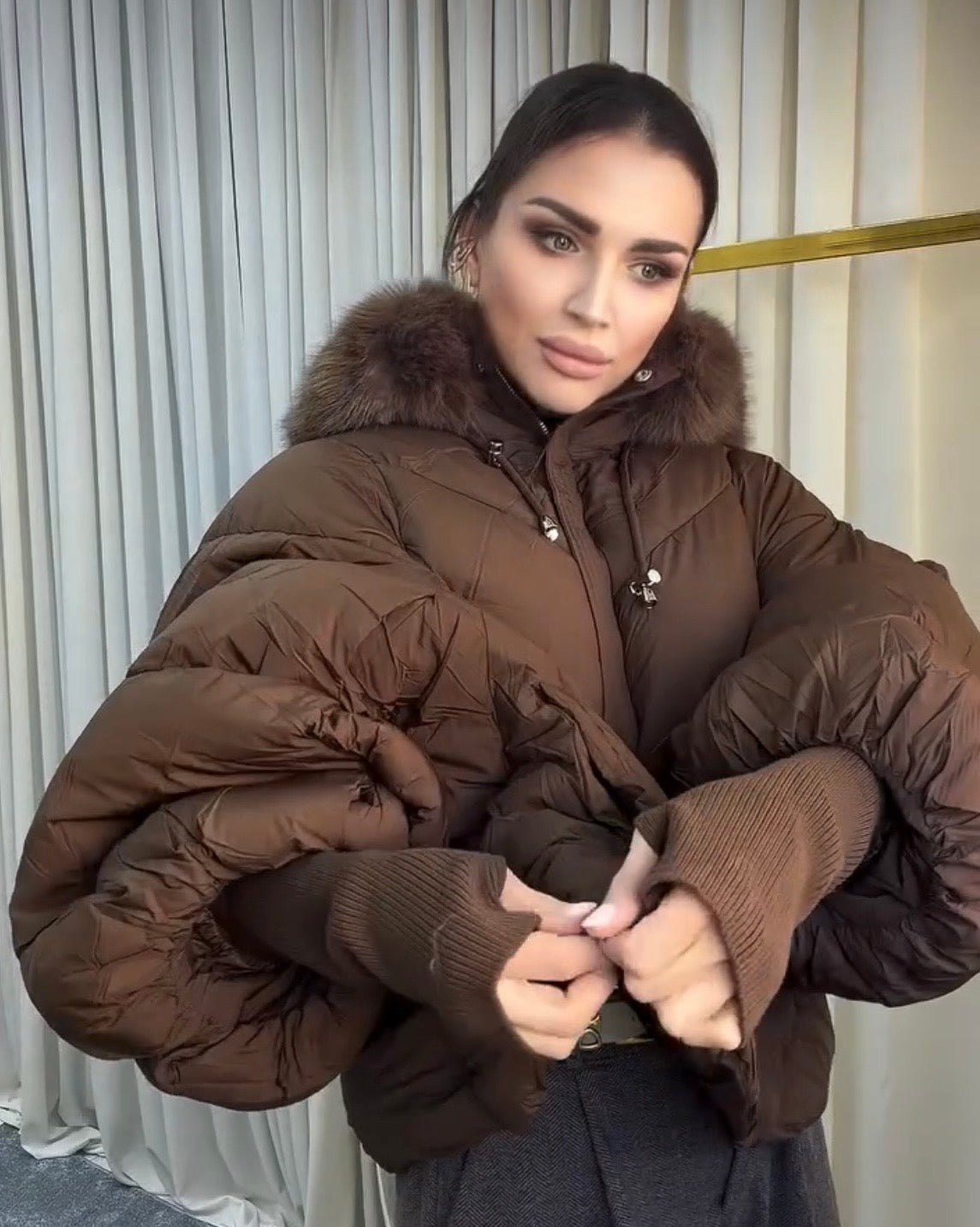 8995 HENRIETT oversized passzés ujjú kabát