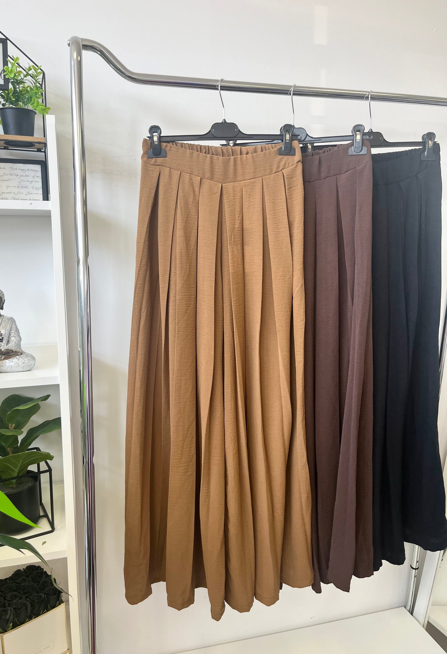 90413 AURA extra bőszárú rakott nyári nadrág/szoknya