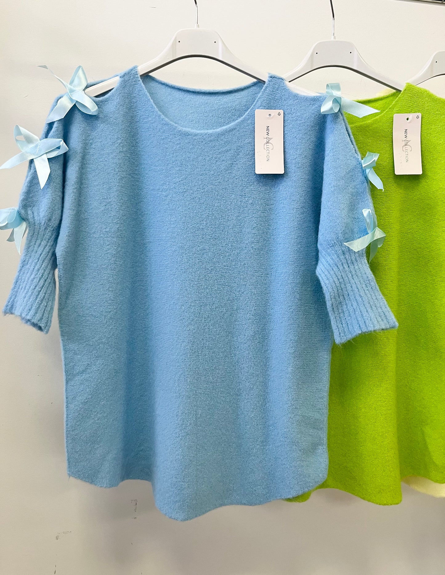26001 GOOD szalagos rövid ujjú felső