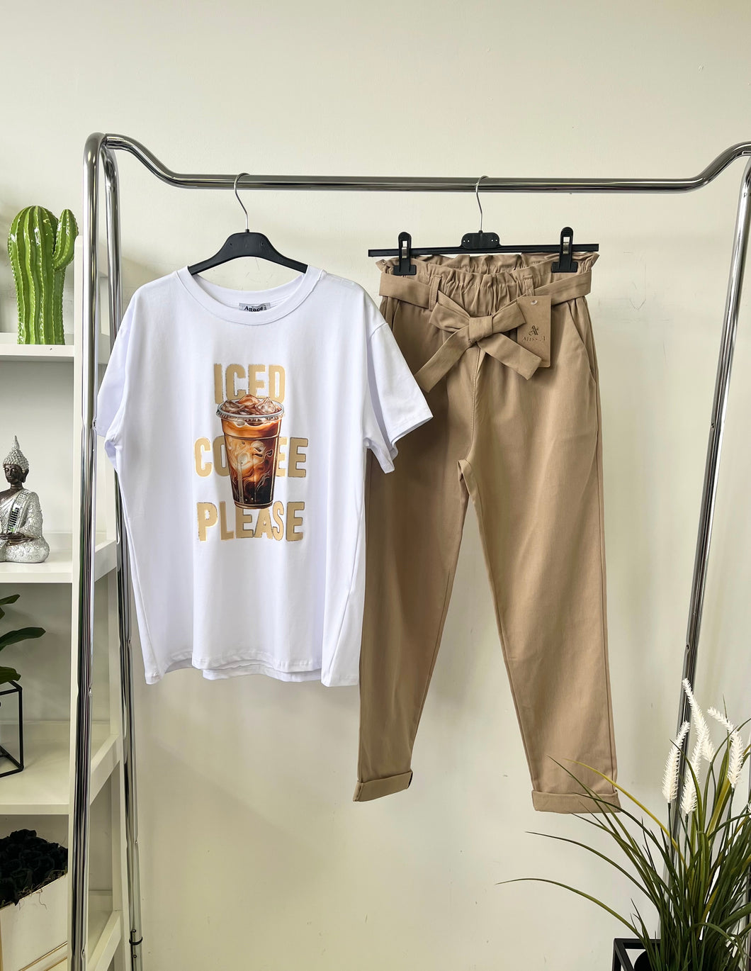 AG100 ICED COFFE póló