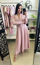 Kép betöltése a galériamegjelenítőbe: 9853  MAXYN öves szövet ruha
