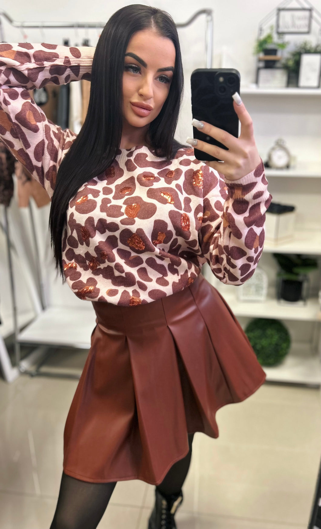 7033 CAMEL leopárd flitteres felső