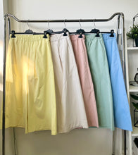 Kép betöltése a galériamegjelenítőbe: 10129 DÖNIZ extra bőszárú halász nadrág
