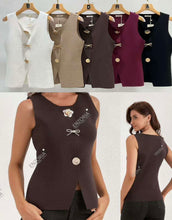 Kép betöltése a galériamegjelenítőbe: 4550 MILLA 3 arany gombos mellény
