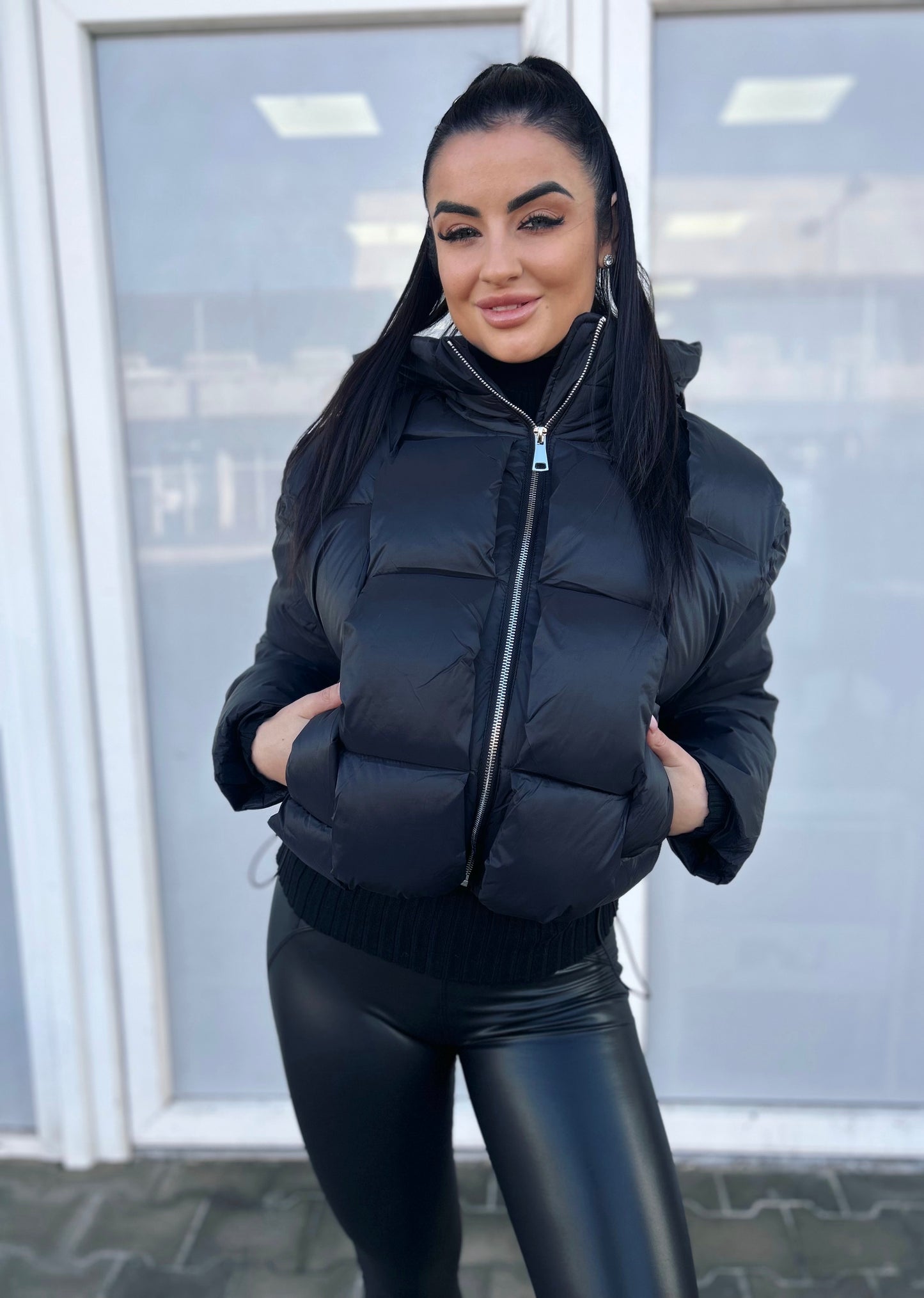 520 műbőr leggings
