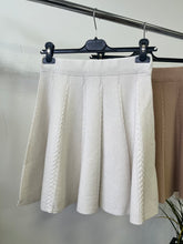 Kép betöltése a galériamegjelenítőbe: 52791 JEAN kötött miniszoknya
