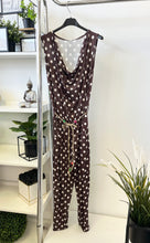 Kép betöltése a galériamegjelenítőbe: 4218 PÖTTYÖS hidegselyem overál
