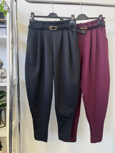 Kép betöltése a galériamegjelenítőbe: 18782 LEXI pamut nadrág őszi
