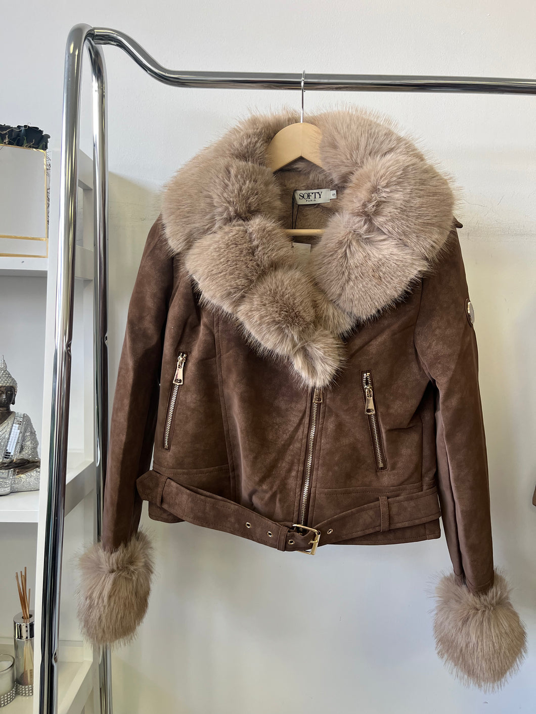 56103 TRIXI szőrmés velúr hatású kabát