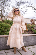 Kép betöltése a galériamegjelenítőbe: 7056 LUCY ruha
