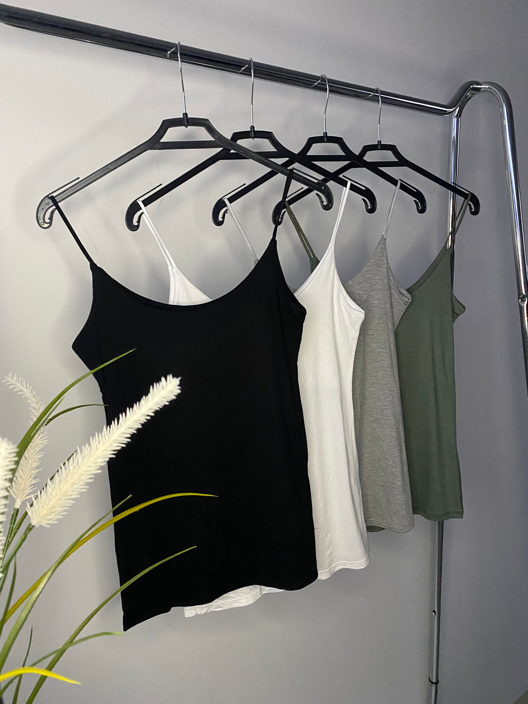 268/5590 BASIC spagetti pántos trikó