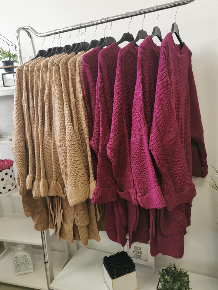 1315 Kötött oversize/nagyméretű Pulóver