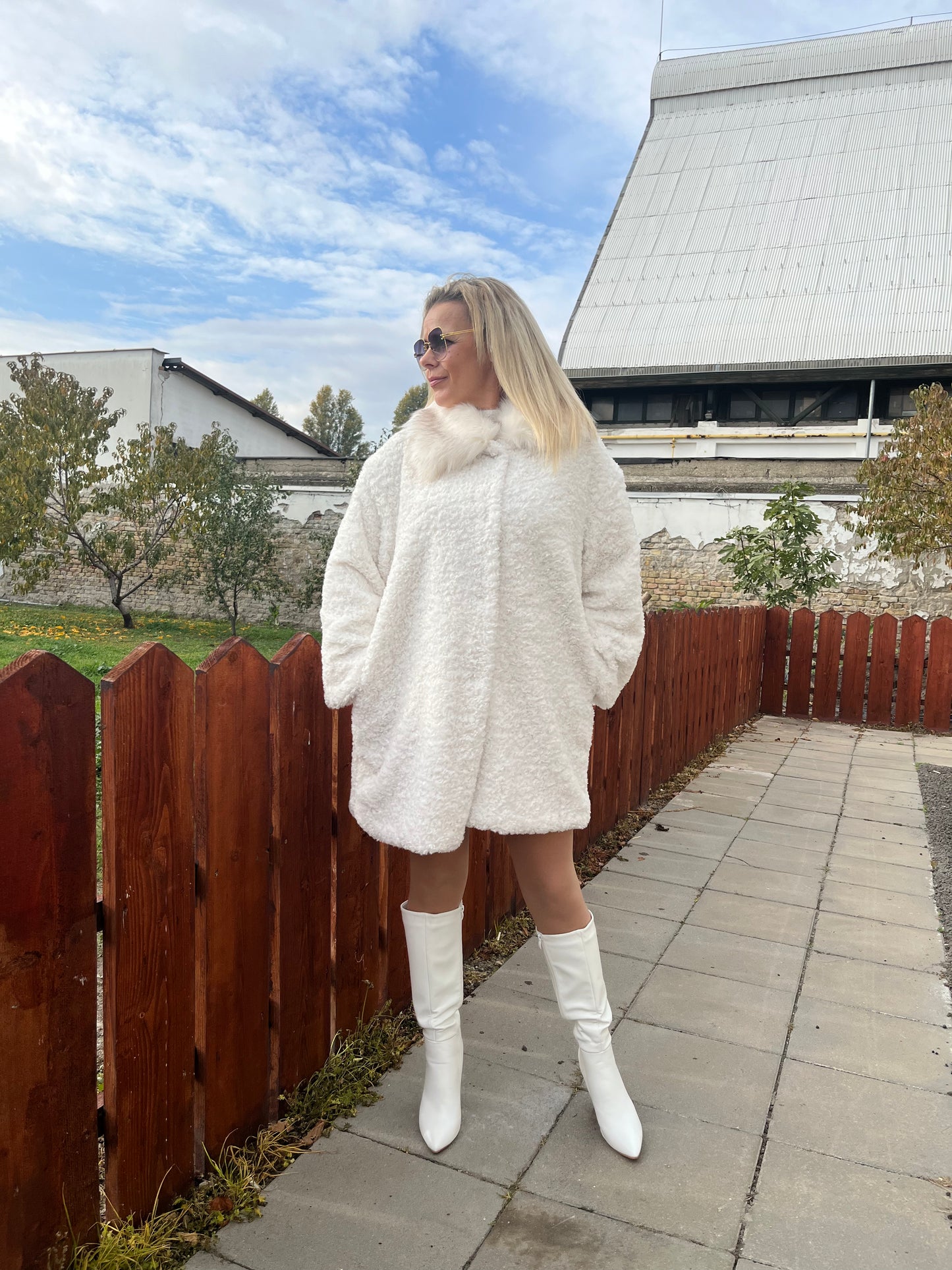 26288 LAMB elegáns műszőrme bunda